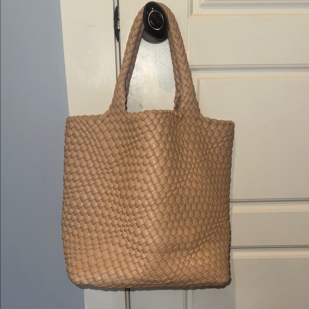 Amazon Woven Tote Bag in Tan